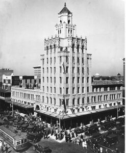 Snell Arcade building, located on the northwest corner of Central Ave and 4th St N. c. 1929