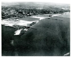 Aerial view of St Petersburg waterfront, August 14, 1933. From Vinoy Hotel to Bayboro and Whitted airport. Aerial view of St Petersburg waterfront, August 14, 1933. From Vinoy Hotel to Bayboro and Whitted airport.