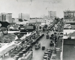 Central Ave from 7th St. looking east at 6th St. West Coast Title building on the northeastern corner of 4th St is under construction (completed 1926). Four floor addition to Florida Bank on southeastern corner of 5th St is underway. c. 1925 Central Ave from 7th St. looking east at 6th St. West Coast Title building on the northeastern corner of 4th St is under construction (completed 1926). Four floor addition to Florida Bank on southeastern corner of 5th St is underway. c. 1925