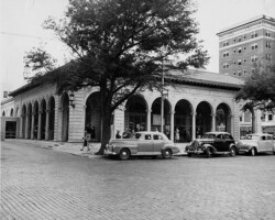 Open Air Post Office on the corner of 4th St and 1st Ave N. c. 1940 Open Air Post Office on the corner of 4th St and 1st Ave N. c. 1940