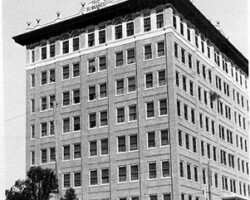 Suwanee Hotel. c. 1925 Suwanee Hotel. c. 1925