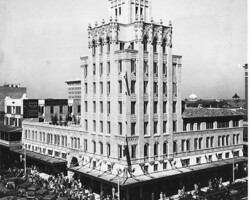 Snell Arcade building, located on the northwest corner of Central Ave and 4th St N. c. 1929 Snell Arcade building, located on the northwest corner of Central Ave and 4th St N. c. 1929