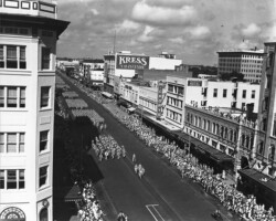 World War II military parade travels west down the 400 block of Central Ave. Kress building, Lerner, Florida Arcade, McCrory's, Walgreen buildings in background. c. 1942 World War II military parade travels west down the 400 block of Central Ave. Kress building, Lerner, Florida Arcade, McCrory's, Walgreen buildings in background. c. 1942