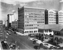 Central Ave and 5th St S. Pheil Hotel left, La Plaza right. c. 1938 Central Ave and 5th St S. Pheil Hotel left, La Plaza right. c. 1938