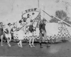 St. Petersburg High School Festival of States float. c. 1930