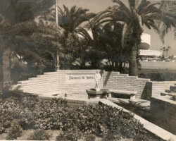 Fountain of Youth, with the Bayfront Center in the background, St. Petersburg, Florida. Date range of this photo is estimated to be between 1965-1970, based on the opening date of the Bayfront Center, March 1965, and how the photo has aged. Fountain of Youth, with the Bayfront Center in the background, St. Petersburg, Florida. Date range of this photo is estimated to be between 1965-1970, based on the opening date of the Bayfront Center, March 1965, and how the photo has aged.